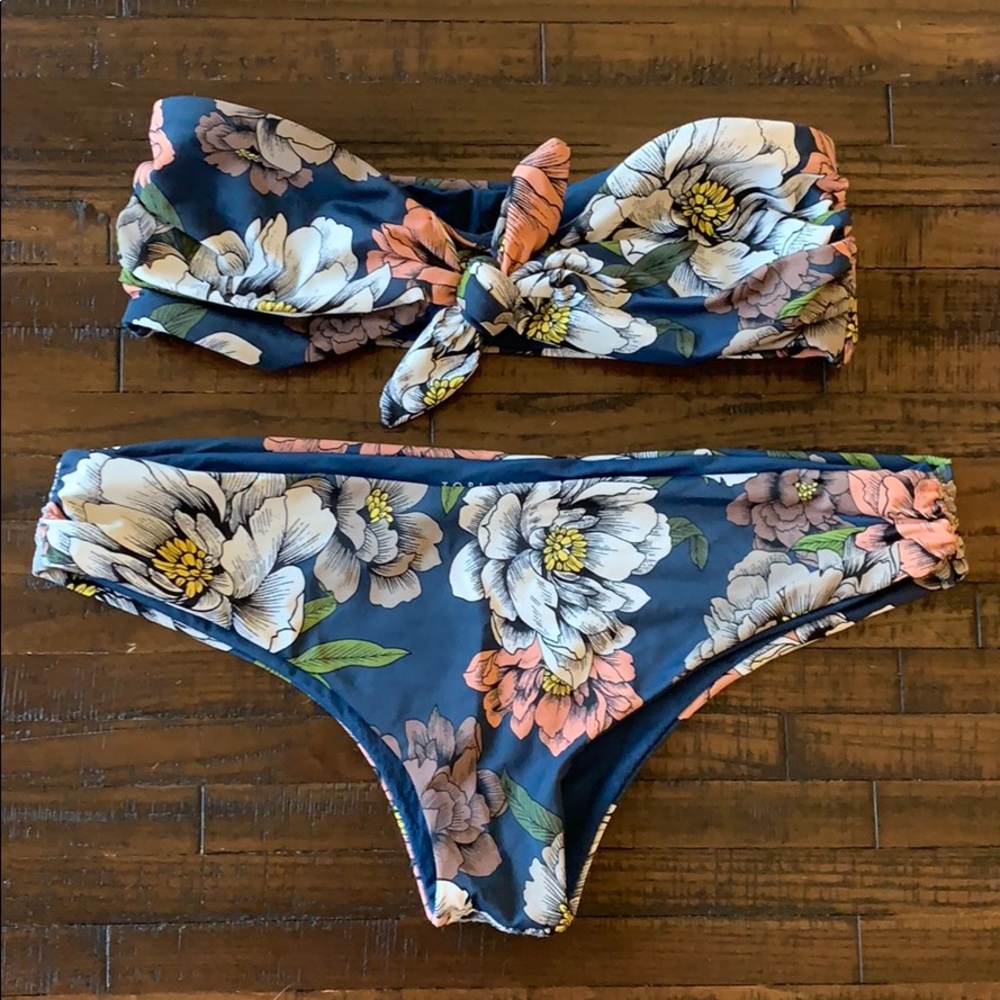 Tori Praver bikini